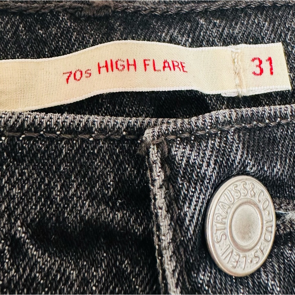 New Levi’s 70’s high flare jeans premium - Picture 8 of 11